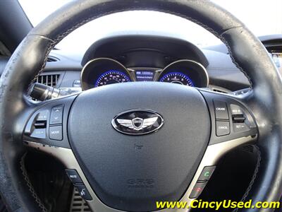 2013 Hyundai Genesis 3.8 Grand Touring   - Photo 19 - Cincinnati, OH 45255