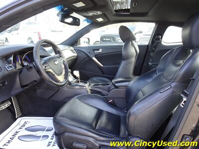 2013 Hyundai Genesis 3.8 Grand Touring   - Photo 11 - Cincinnati, OH 45255