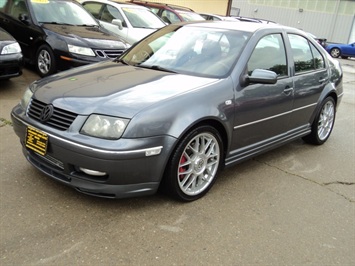 2004 Volkswagen Jetta GLI   - Photo 3 - Cincinnati, OH 45255