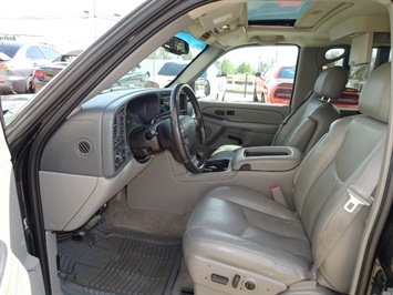 2006 Chevrolet Suburban Z71 1500   - Photo 7 - Cincinnati, OH 45255