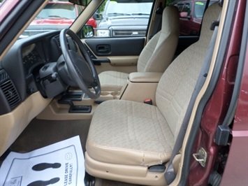 2000 Jeep Cherokee Sport   - Photo 14 - Cincinnati, OH 45255