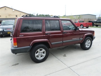 2000 Jeep Cherokee Sport   - Photo 6 - Cincinnati, OH 45255