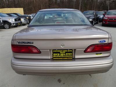 1995 Ford Taurus GL   - Photo 5 - Cincinnati, OH 45255