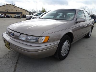 1995 Ford Taurus GL   - Photo 8 - Cincinnati, OH 45255