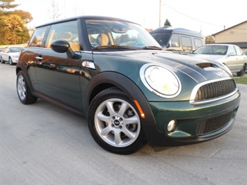 2008 MINI Cooper S   - Photo 10 - Cincinnati, OH 45255