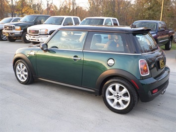 2008 MINI Cooper S   - Photo 4 - Cincinnati, OH 45255