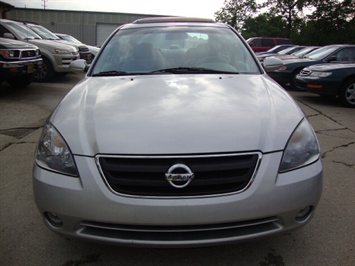 2002 Nissan Altima SE   - Photo 2 - Cincinnati, OH 45255