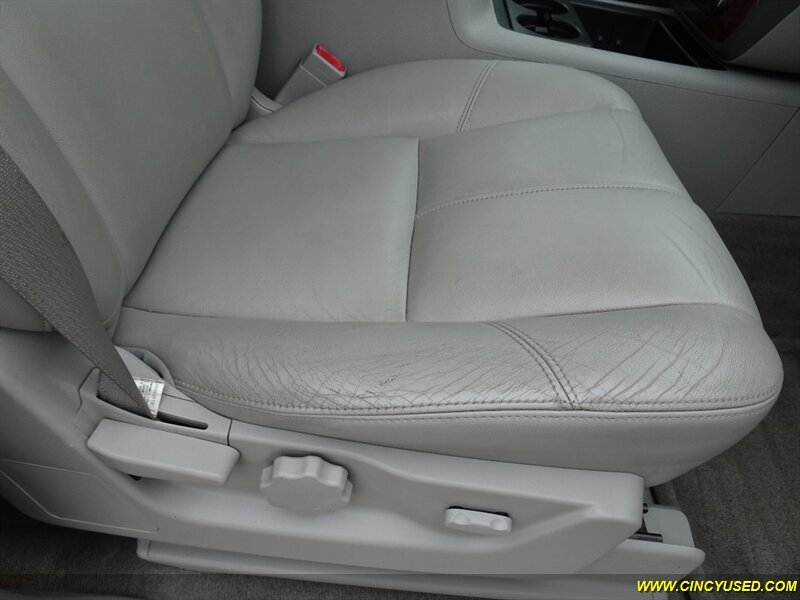 2008 Chevrolet Tahoe Hybrid - Photo 16 - Cincinnati, OH 45255