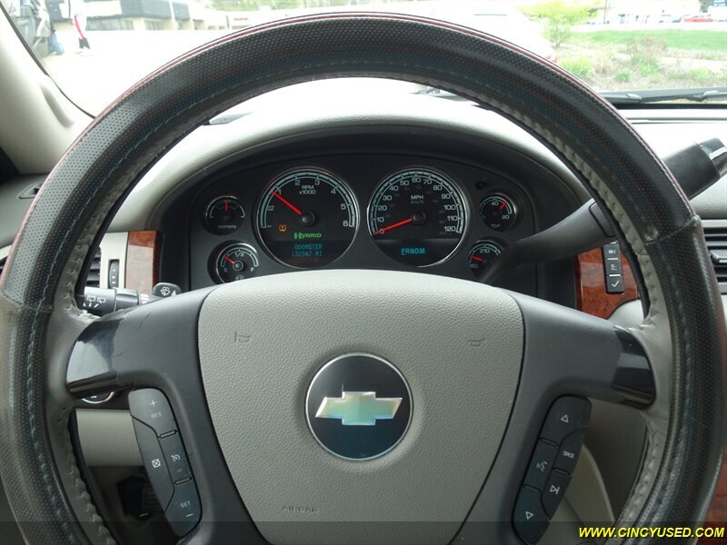 2008 Chevrolet Tahoe Hybrid - Photo 18 - Cincinnati, OH 45255