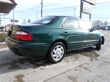 2001 Mazda 626 ES   - Photo 13 - Cincinnati, OH 45255