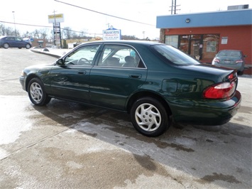 2001 Mazda 626 ES   - Photo 4 - Cincinnati, OH 45255