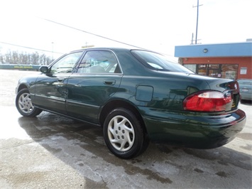 2001 Mazda 626 ES   - Photo 12 - Cincinnati, OH 45255