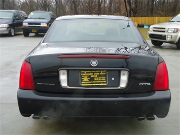 2002 Cadillac DeVille DTS   - Photo 5 - Cincinnati, OH 45255