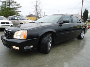 2002 Cadillac DeVille DTS   - Photo 11 - Cincinnati, OH 45255