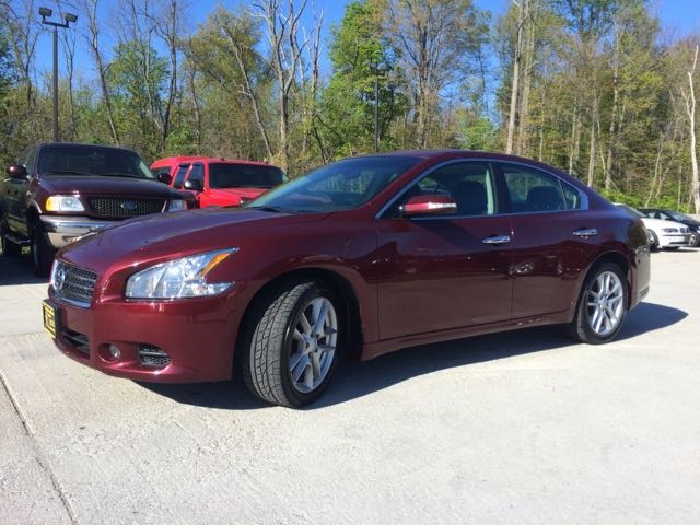 2011 Nissan Maxima 3.5 SV - Photo 11 - Cincinnati, OH 45255