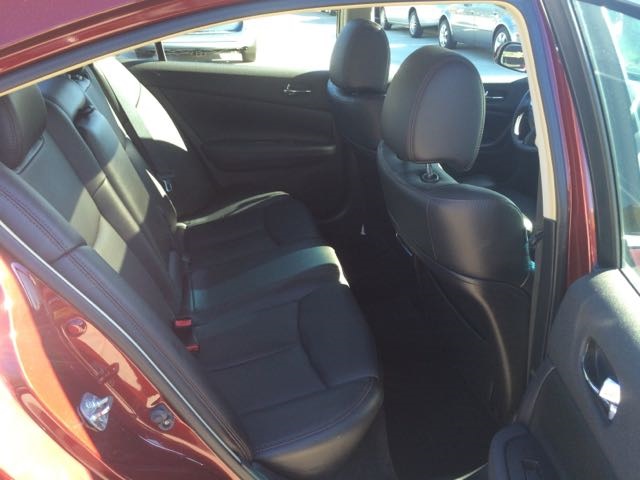 2011 Nissan Maxima 3.5 SV - Photo 9 - Cincinnati, OH 45255