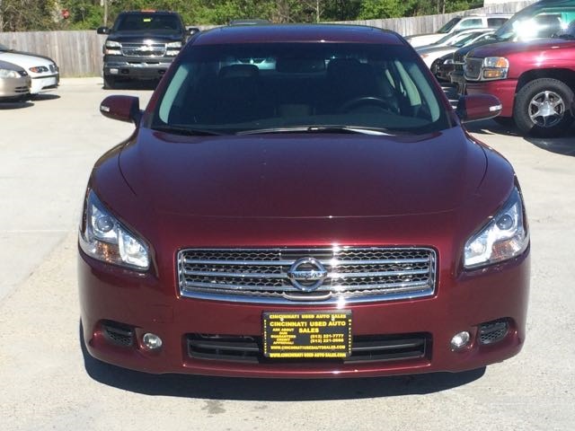 2011 Nissan Maxima 3.5 SV - Photo 2 - Cincinnati, OH 45255