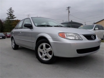 2002 Mazda Protege ES   - Photo 10 - Cincinnati, OH 45255