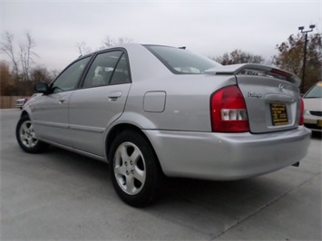 2002 Mazda Protege ES   - Photo 12 - Cincinnati, OH 45255