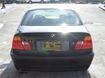 2001 BMW 330i   - Photo 5 - Cincinnati, OH 45255