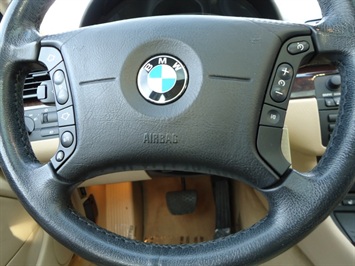 2003 BMW 325i   - Photo 19 - Cincinnati, OH 45255