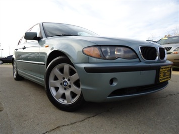 2003 BMW 325i   - Photo 10 - Cincinnati, OH 45255