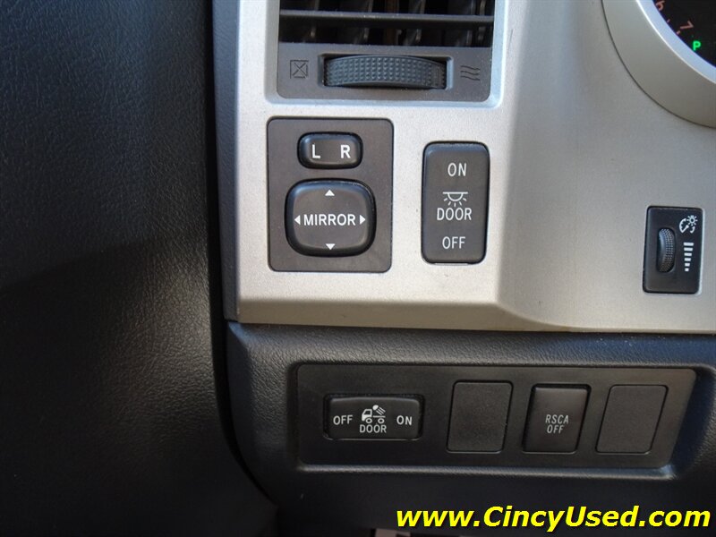 2008 Toyota Tundra SR5 - Photo 23 - Cincinnati, OH 45255