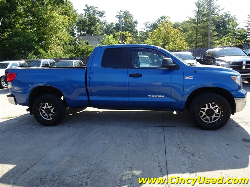 2008 Toyota Tundra SR5 - Photo 5 - Cincinnati, OH 45255