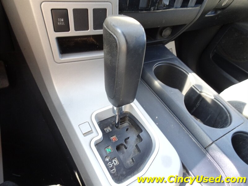 2008 Toyota Tundra SR5 - Photo 17 - Cincinnati, OH 45255