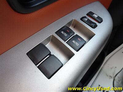 2008 Toyota Sequoia Platinum - Photo 23 - Cincinnati, OH 45255