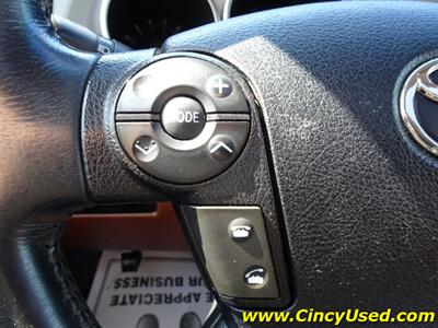 2008 Toyota Sequoia Platinum - Photo 24 - Cincinnati, OH 45255