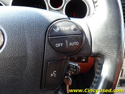 2008 Toyota Sequoia Platinum - Photo 25 - Cincinnati, OH 45255