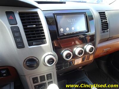 2008 Toyota Sequoia Platinum - Photo 20 - Cincinnati, OH 45255
