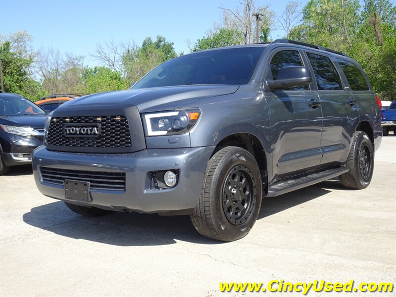 2008 Toyota Sequoia Platinum - Photo 3 - Cincinnati, OH 45255
