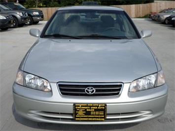 2001 Toyota Camry LE   - Photo 2 - Cincinnati, OH 45255