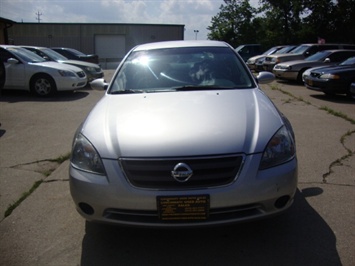 2002 Nissan Altima   - Photo 3 - Cincinnati, OH 45255