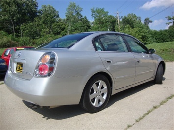 2002 Nissan Altima   - Photo 14 - Cincinnati, OH 45255