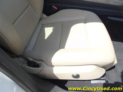 2011 Mercedes-Benz E 350 Luxury 4MATIC   - Photo 30 - Cincinnati, OH 45255