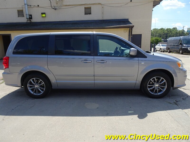 2014 Dodge Grand Caravan American Value Package - Photo 6 - Cincinnati, OH 45255