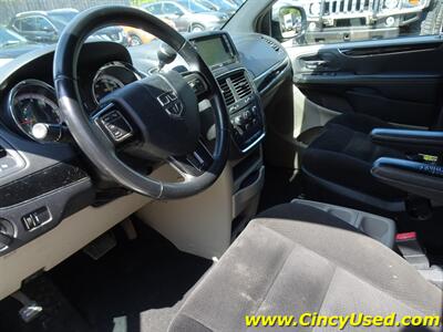 2014 Dodge Grand Caravan American Value Package - Photo 15 - Cincinnati, OH 45255