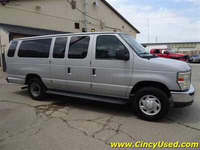 2008 Ford E-Series Van E-350 SD XLT  5.4L V8 Passenger RWD - Photo 5 - Cincinnati, OH 45255