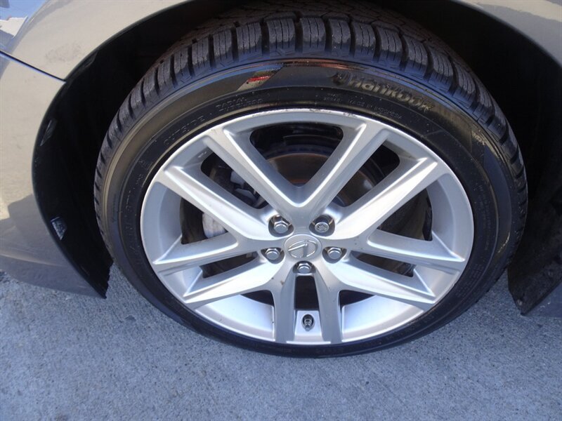 2016 Lexus CT 200h - Photo 18 - Cincinnati, OH 45255