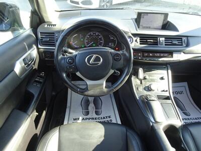 2016 Lexus CT 200h   - Photo 12 - Cincinnati, OH 45255