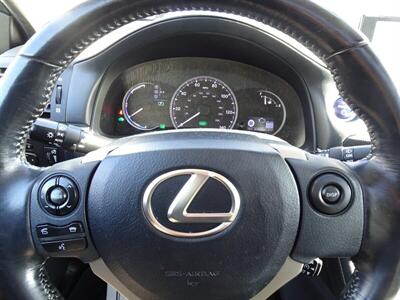 2016 Lexus CT 200h   - Photo 16 - Cincinnati, OH 45255