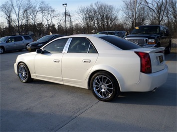 2006 Cadillac CTS   - Photo 4 - Cincinnati, OH 45255