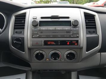 2011 Toyota Tacoma V6   - Photo 11 - Cincinnati, OH 45255