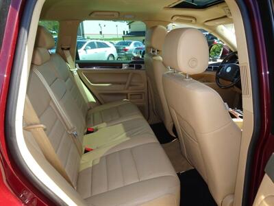 2008 Volkswagen Touareg 2 VR6 FSI   - Photo 11 - Cincinnati, OH 45255