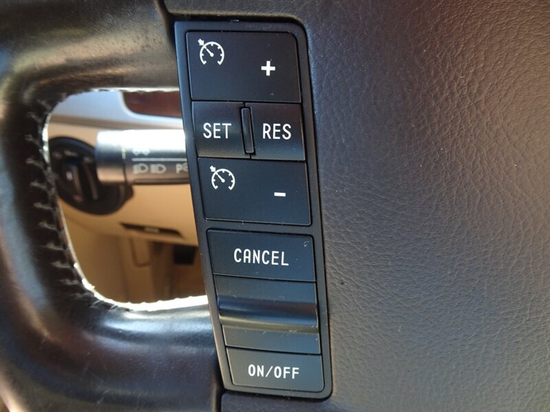 2008 Volkswagen Touareg 2 VR6 FSI   - Photo 19 - Cincinnati, OH 45255