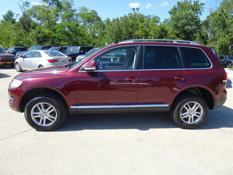 2008 Volkswagen Touareg 2 VR6 FSI   - Photo 7 - Cincinnati, OH 45255