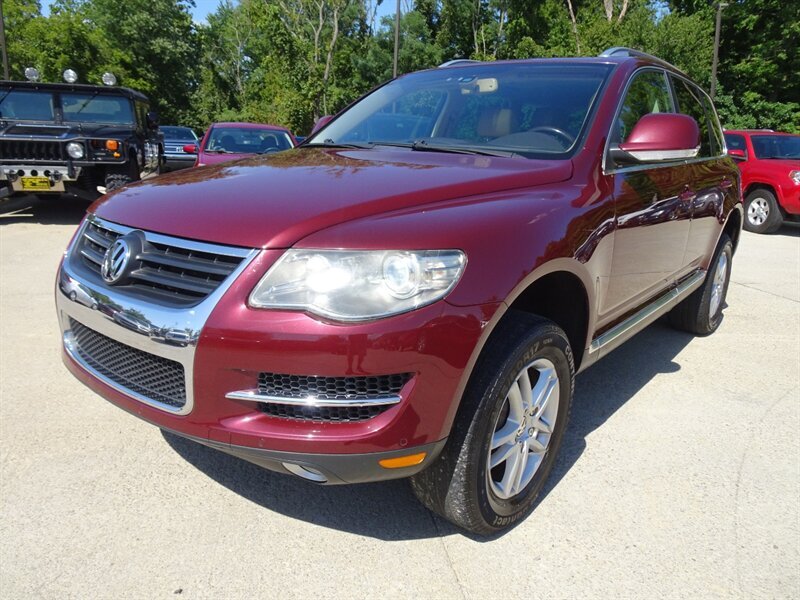 2008 Volkswagen Touareg 2 VR6 FSI   - Photo 8 - Cincinnati, OH 45255